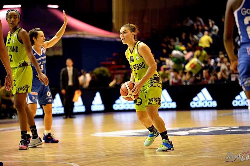 Ligue 2 : Clarince DJALDI-TABDI prolonge à Angers, Arras commence à dévoiler son effectif