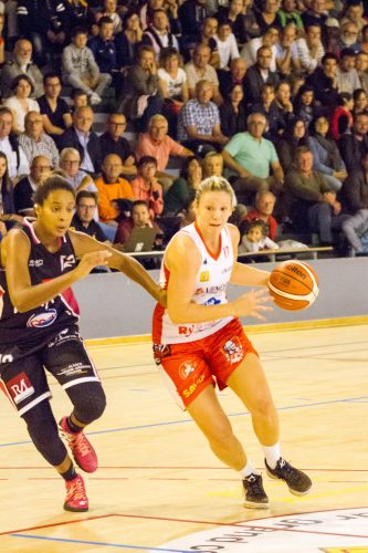 ligue-2_2016-2017_manon-sinico-la-roche-vs-reims_julien-bournonville