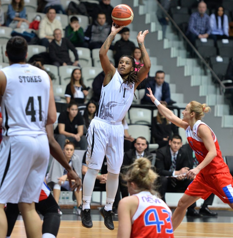 Turquie : Shavonte ZELLOUS revient à Besiktas