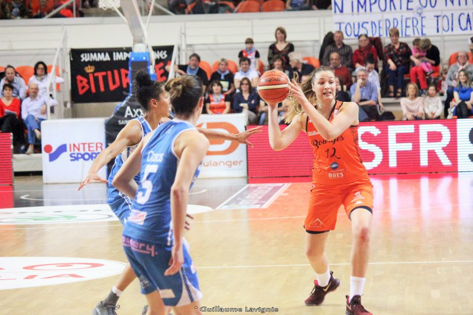 LFB : Alexia CHARTEREAU (Bourges) élue MVP espoir de la saison