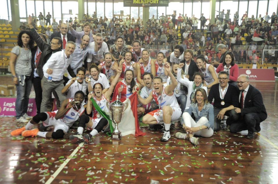 Italie : Lucques champion pour la première fois !