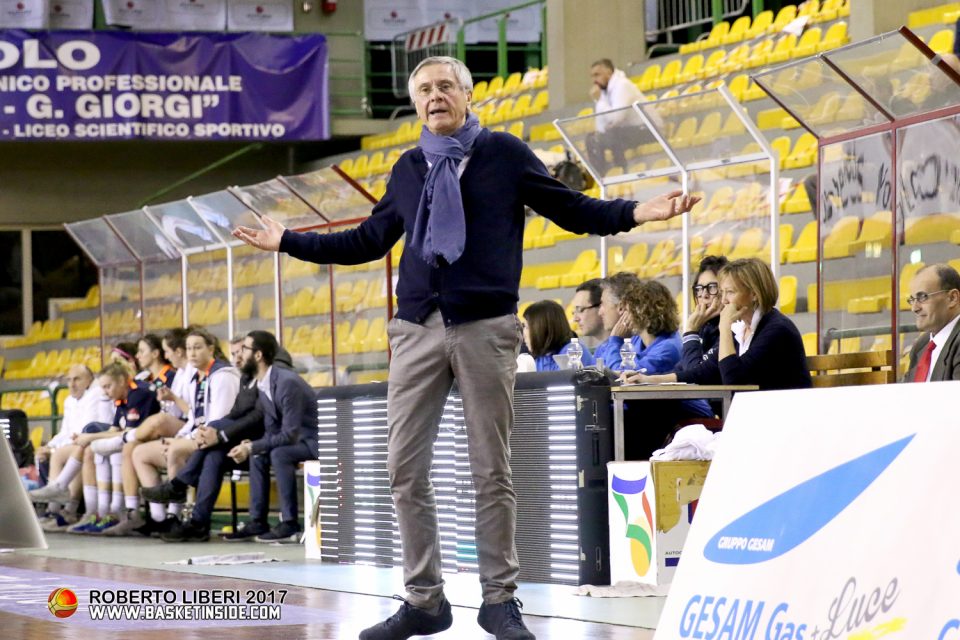 Italie : Lucques se sépare de son coach, Turin fait l’état des lieux, Megan MAHONEY prolonge à San Martino