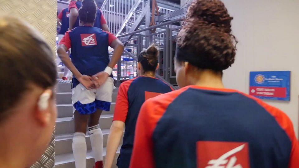 La Minute Inside – Les Bleues enchaînent contre la Serbie