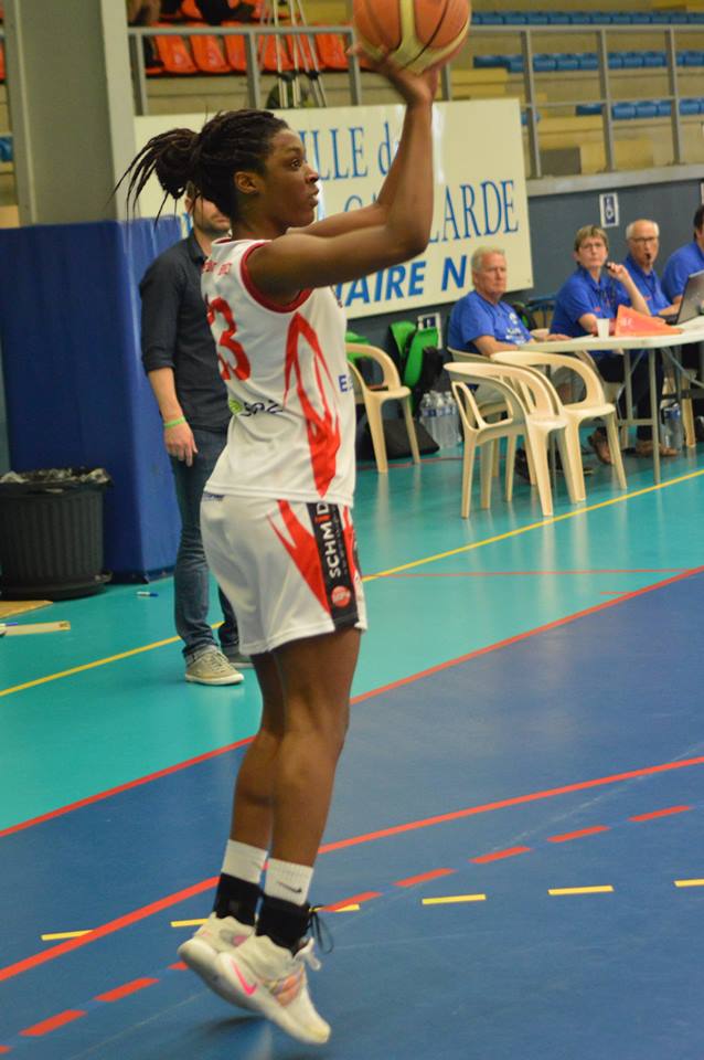 NF1 : Rupture totale du tendon d&rsquo;Achille pour Grâce MBAIKOUA (Le Poinçonnet)