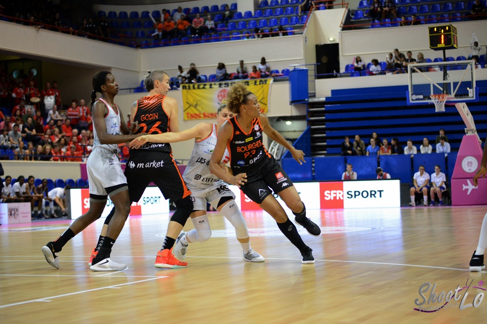 Diandra TCHATCHOUANG, retour aux sources