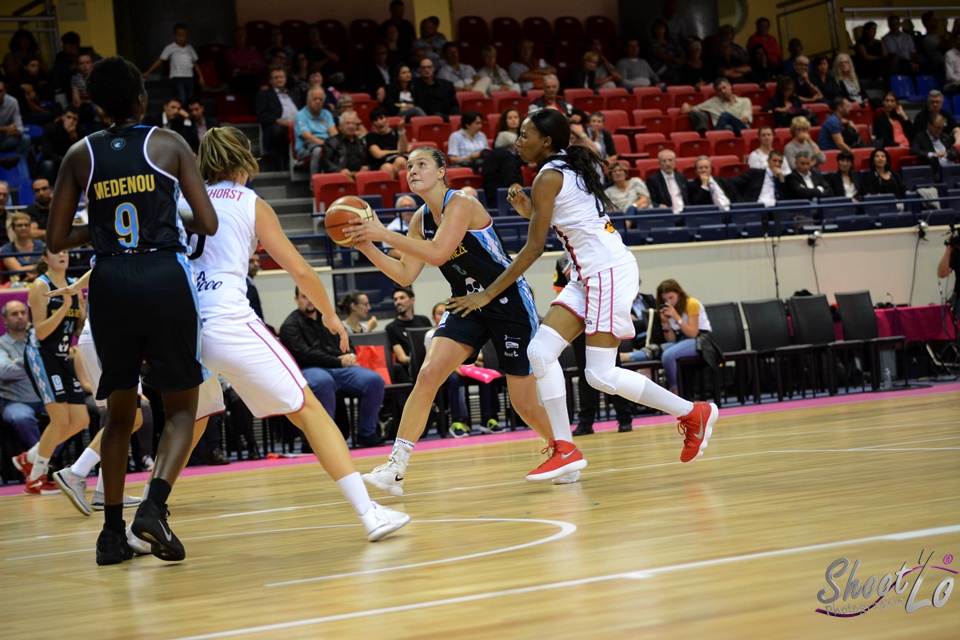 LFB : Katia CLANET (Nantes-Rezé) met sa carrière entre parenthèses