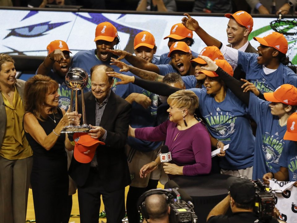 WNBA : Minnesota champion 2017 !!