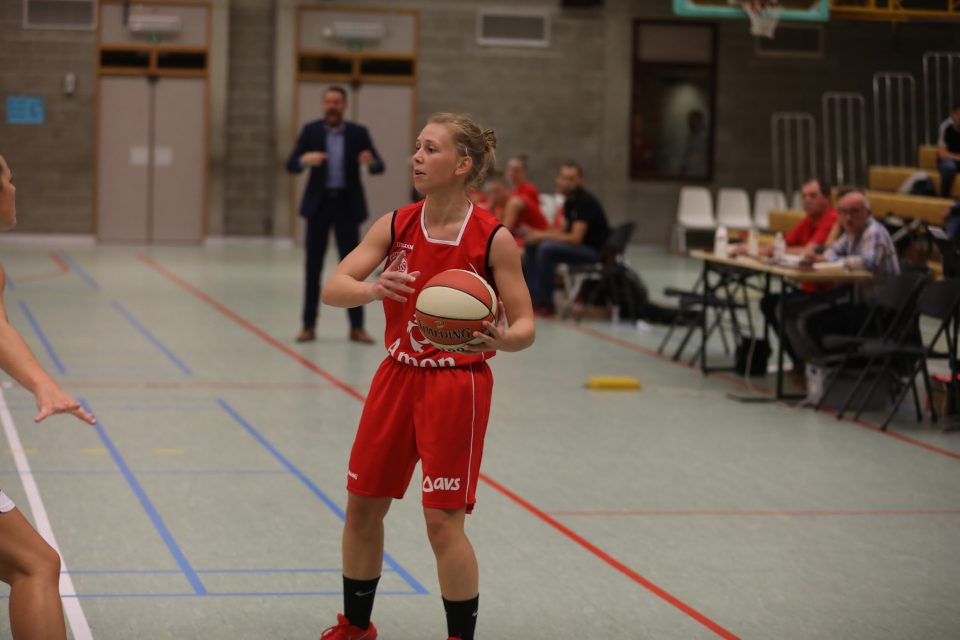 Belgique : Surprise gantoise face à Ste Catherine-Wavre, Kangoeroes Basket Willebroek tient le choc contre Waregem