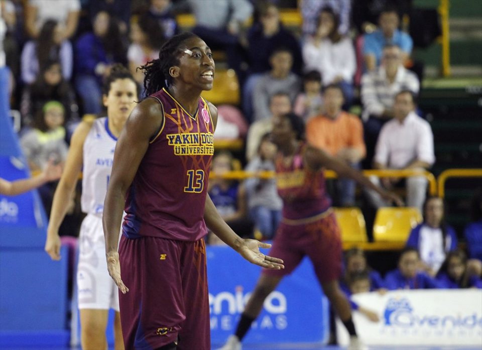 Chine : Quanitra HOLLINGSWORTH remplace Elizabeth CAMBAGE à Shanxi Xing Rui Flame