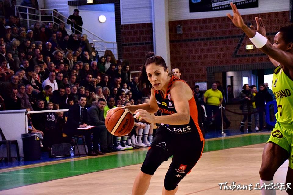 LFB : Cristina OUVIÑA et Katherine PLOUFFE resteront à Bourges la saison prochaine