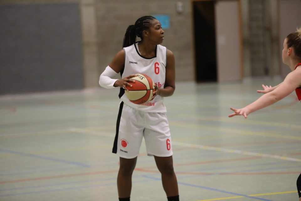 Belgique : Waregem confirme face à Namur, Charleroi se redresse contre Gand