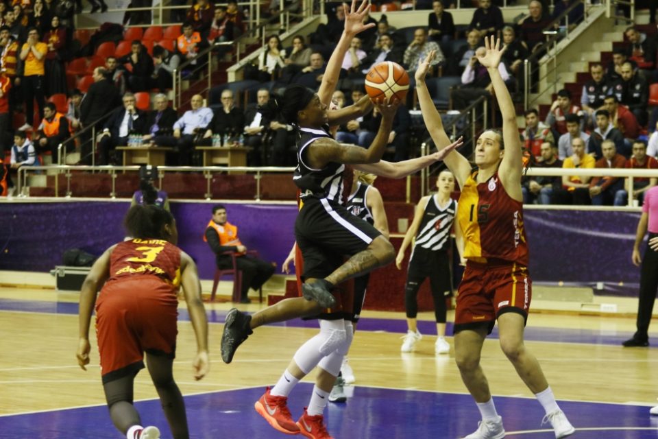 Euro 2019 : Erica WHEELER et Sarah BOOTHE bientôt naturalisées Bulgares ?