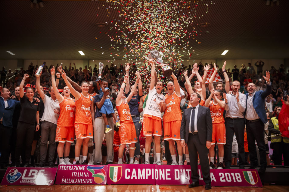 Italie : Schio, puissance 9 !!