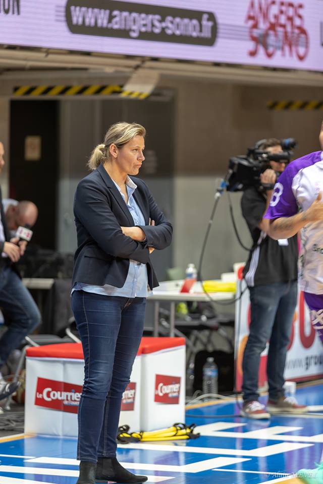 Ligue 2 : Marie-Julie LEVANT (Reims) présente sa nouvelle équipe