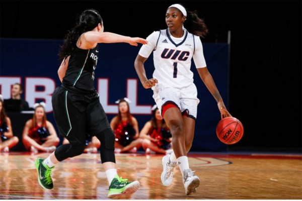 Espagne : Melita EMANUEL-CARR signe à Bembibre