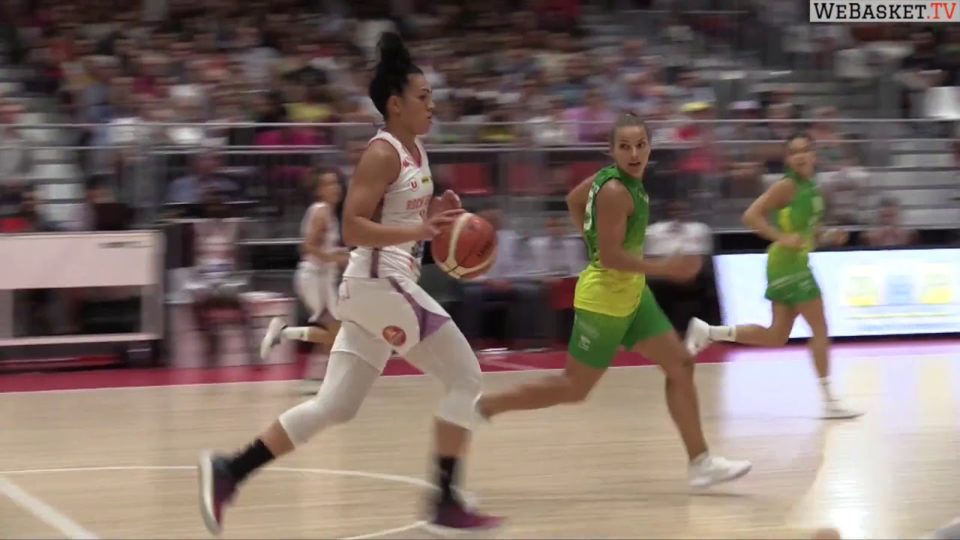 LFB : Focus sur Soana LUCET lors du match entre La Roche-Vendée et Al-Qazeres