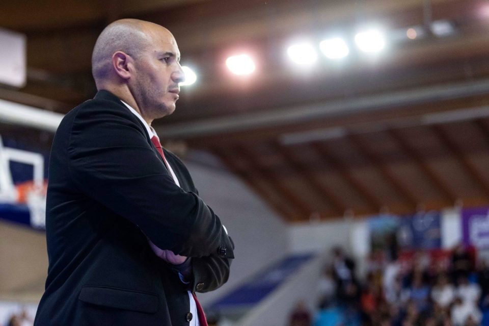 LFB : Frédéric DUSART ne terminera pas la saison à Villeneuve d’Ascq, Rachid MEZIANE le remplace