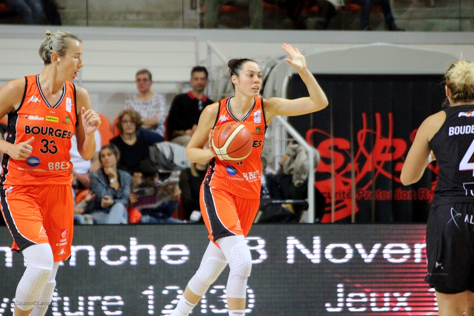 LBWL : Le maillot de Sarah MICHEL-BOURY va être retiré par Bourges !