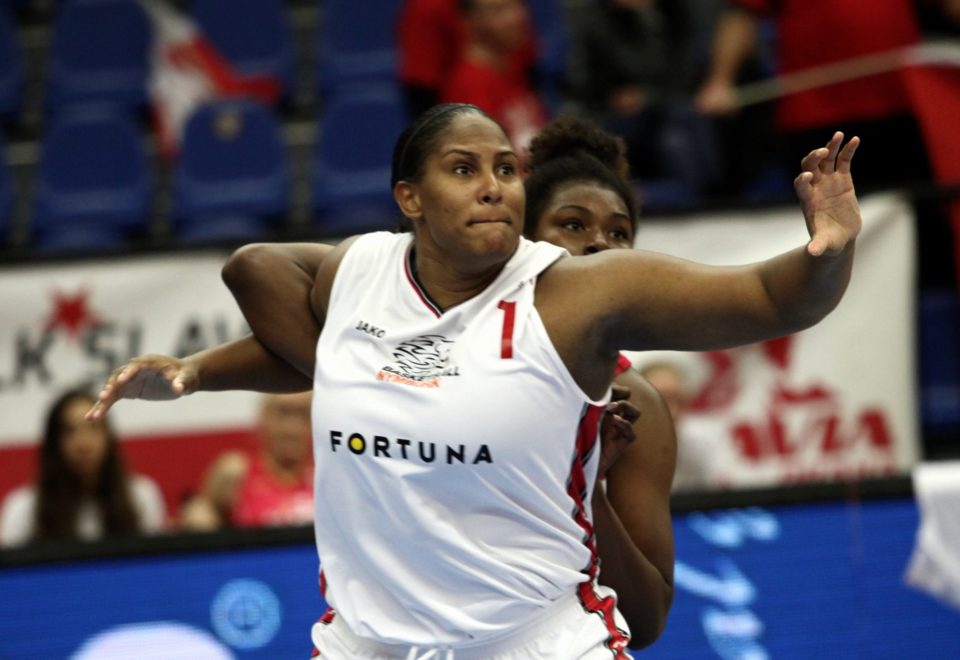 Rép. Tchèque : Belle bagarre derrière l’U. S. K. Prague et Nymburk