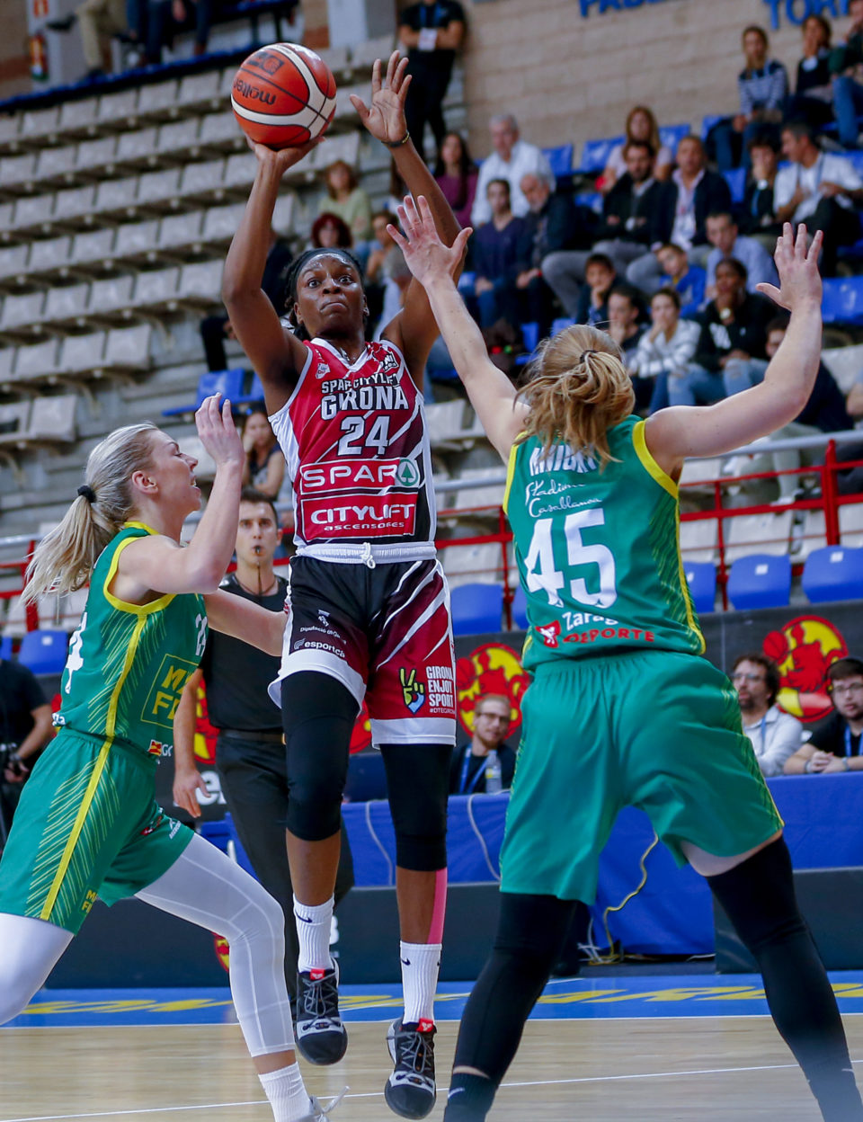 LFB : Villeneuve d’Ascq fait signer Keisha HAMPTON et retrouve Lorraine LOKOKA
