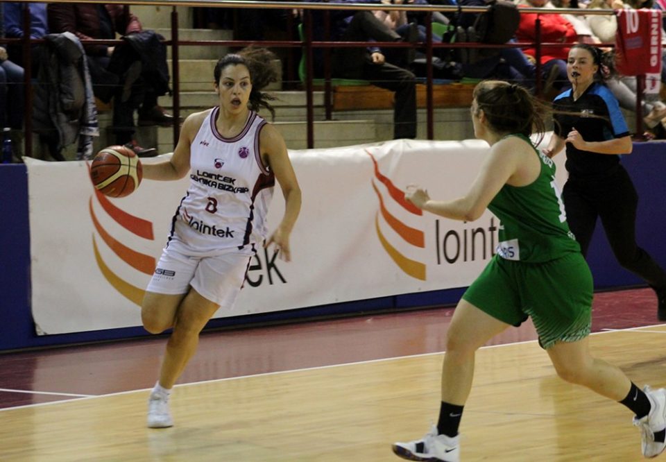 Espagne : Eleanna CHRISTINAKI part à Valence