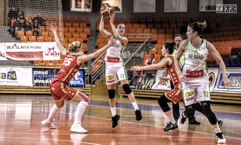 Rép. Tchèque : U.S.K. Prague, K.P. Brno, Zabiny Brno et Hradec Kralové à une victoire des demi-finales