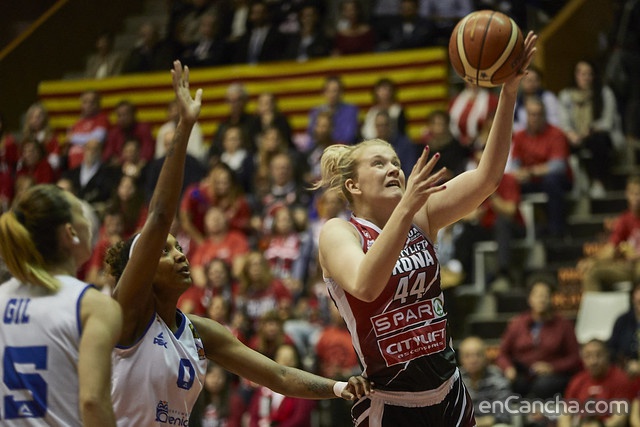 Espagne : Julia REISINGEROVA va rejoindre Salamanque !