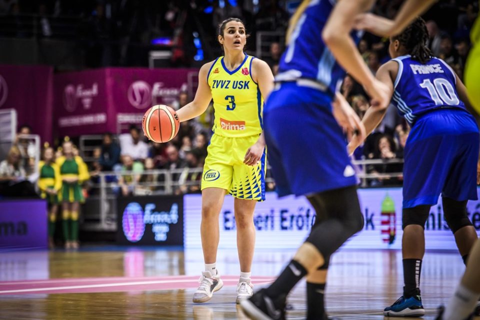 Espagne : Leticia ROMERO signe à Valence, Ainhoa LOPEZ à Ensino LUGO, Araski conserve sa capitaine.