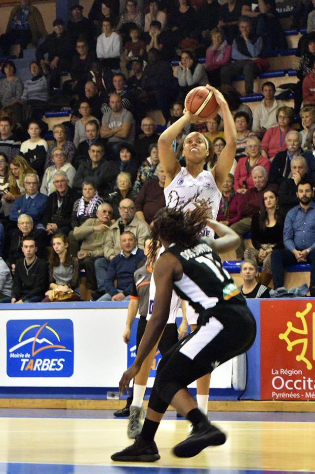 Ligue 2 : Jodie CORNELIE-SIGMUNDOVA renforce Mondeville