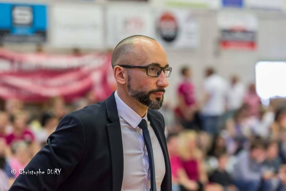 Matthieu CHAUVET (Charnay) élu Coach de l’Année 2019 en Ligue 2