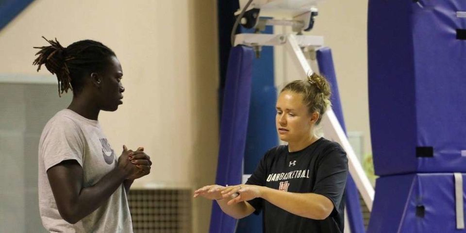 LFB : Nouvelle assistante-coach à Basket Landes, Shona THORBURN commence à prendre ses marques