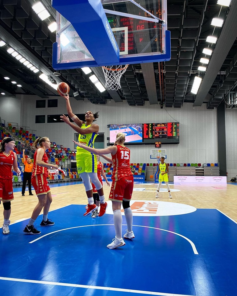 Rép. Tchèque : Hradec Kralové et K.P. Brno consolident leurs places derrière l’intouchable U. S. K. Prague