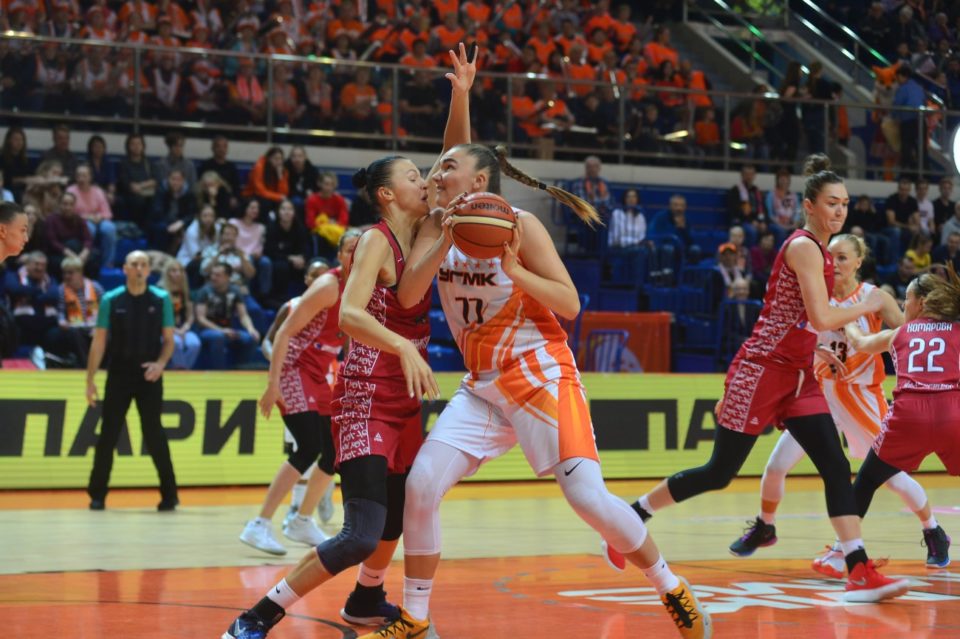 Russie : Dans ce contexte inédit, Ekaterinbourg maintient le cap… mais pour combien de temps ?