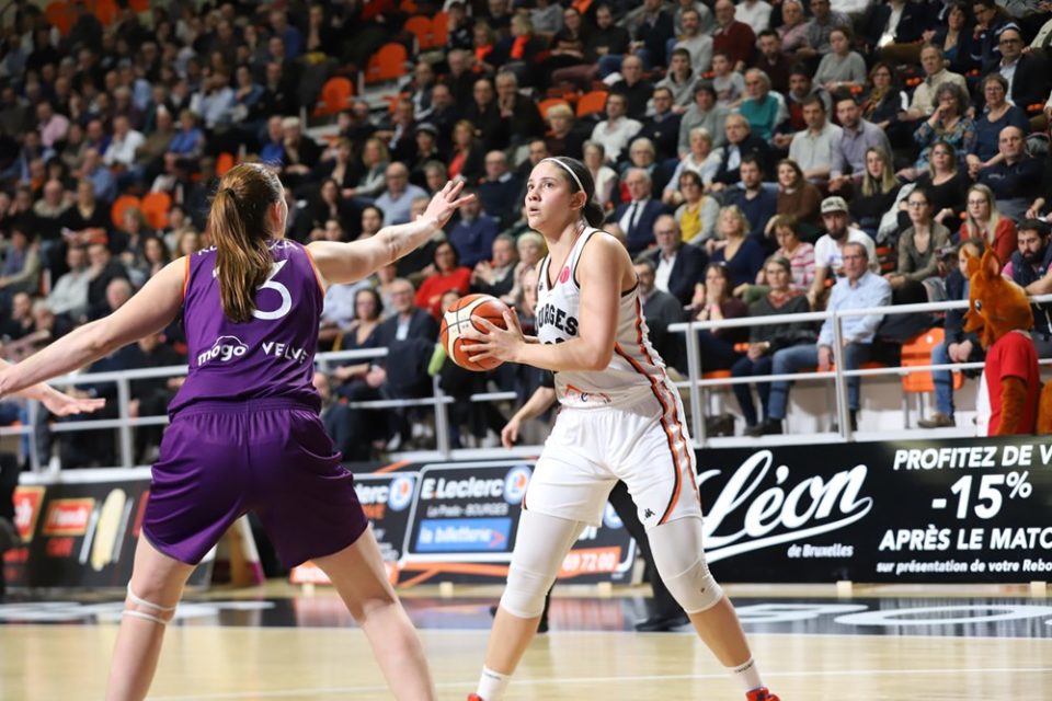 Italie : Natalie ACHONWA renforce Schio