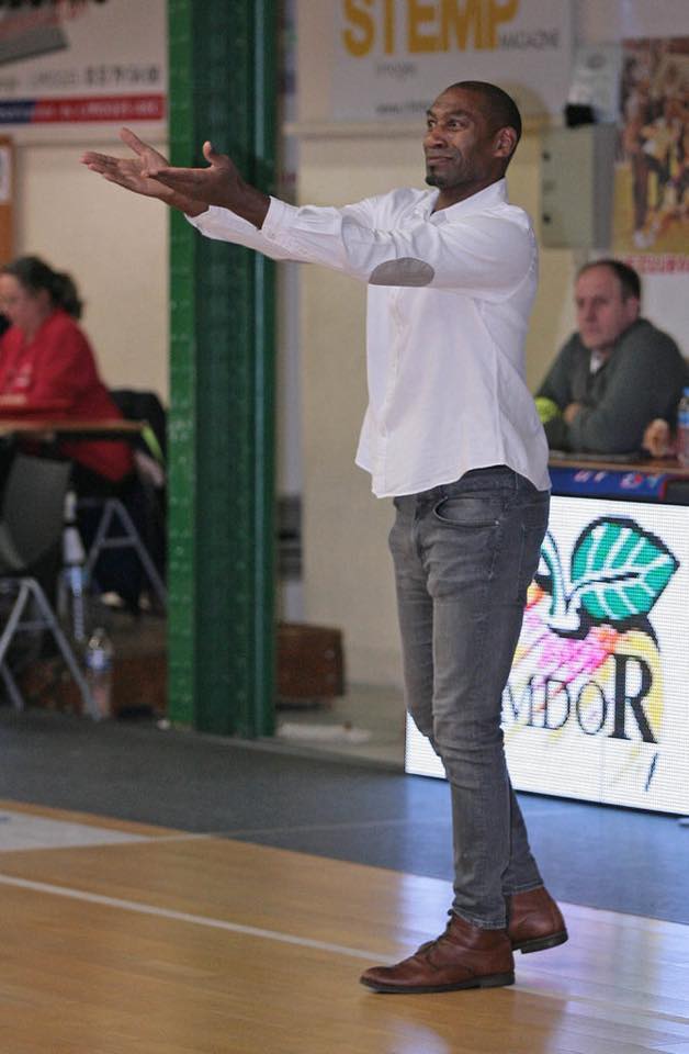 NF1 poule B : Troisième de la phase aller, Limoges déjà en danger à Monaco