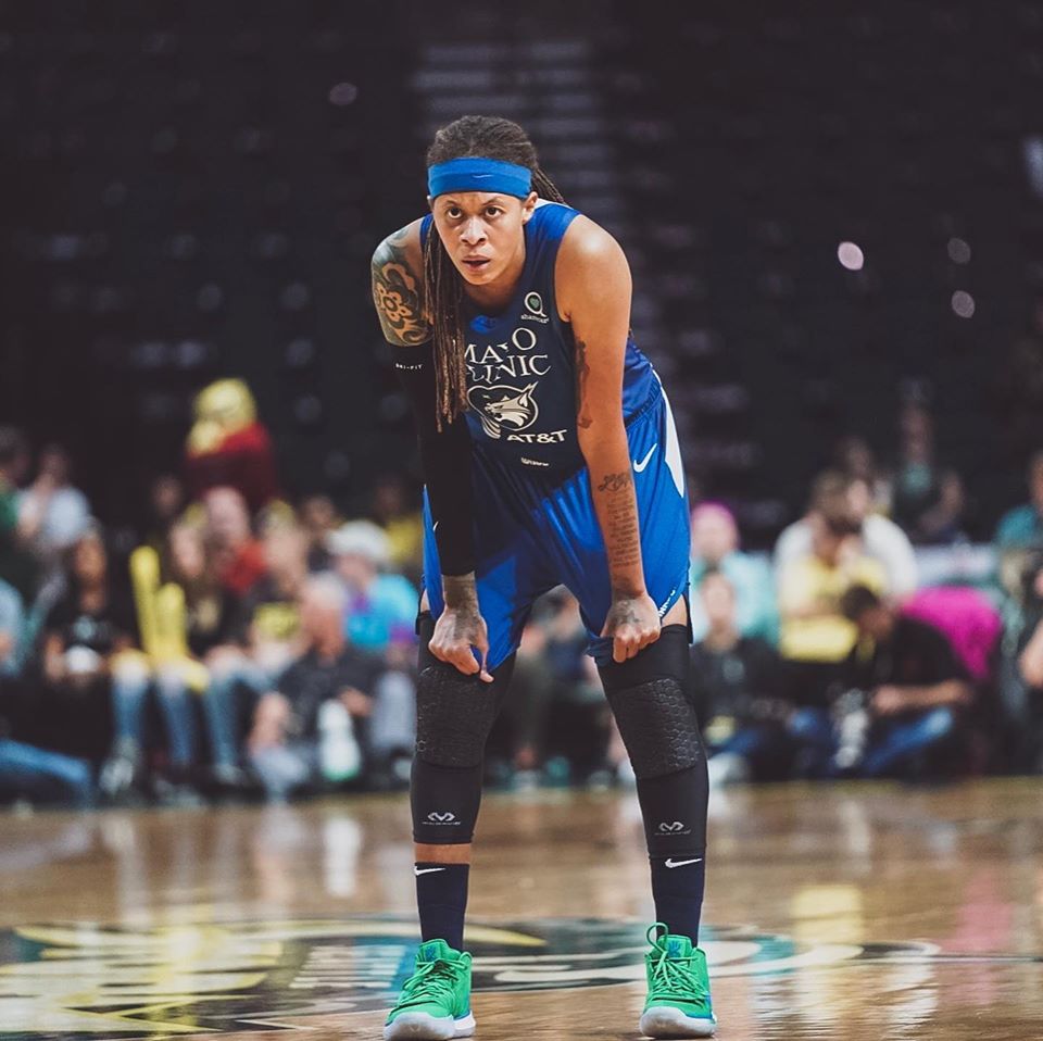 WNBA : Seimone AUGUSTUS part à Los Angeles, Bernadett HATAR à Indiana, Allie QUIGLEY prolonge à Chicago