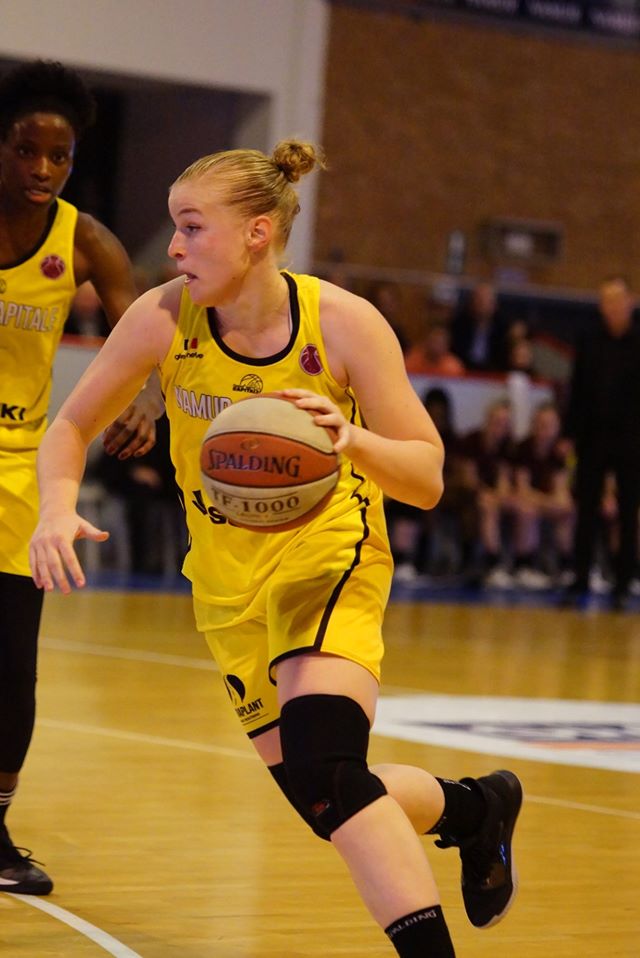 Belgique : Une des soeurs MESTDAGH va rejoindre son père à Courtrai, Liège recrute une Germano-Britannique