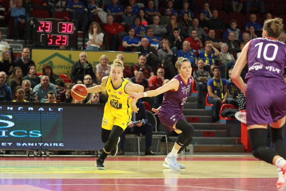 Belgique : Manon GRZESINSKI arrête sa carrière professionnelle, Sarah DENEIL fait une pause