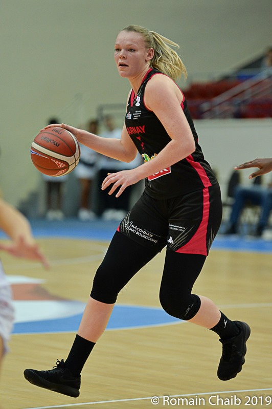 Ligue 2 : Ludivine MARIE signe à La Tronche-Meylan