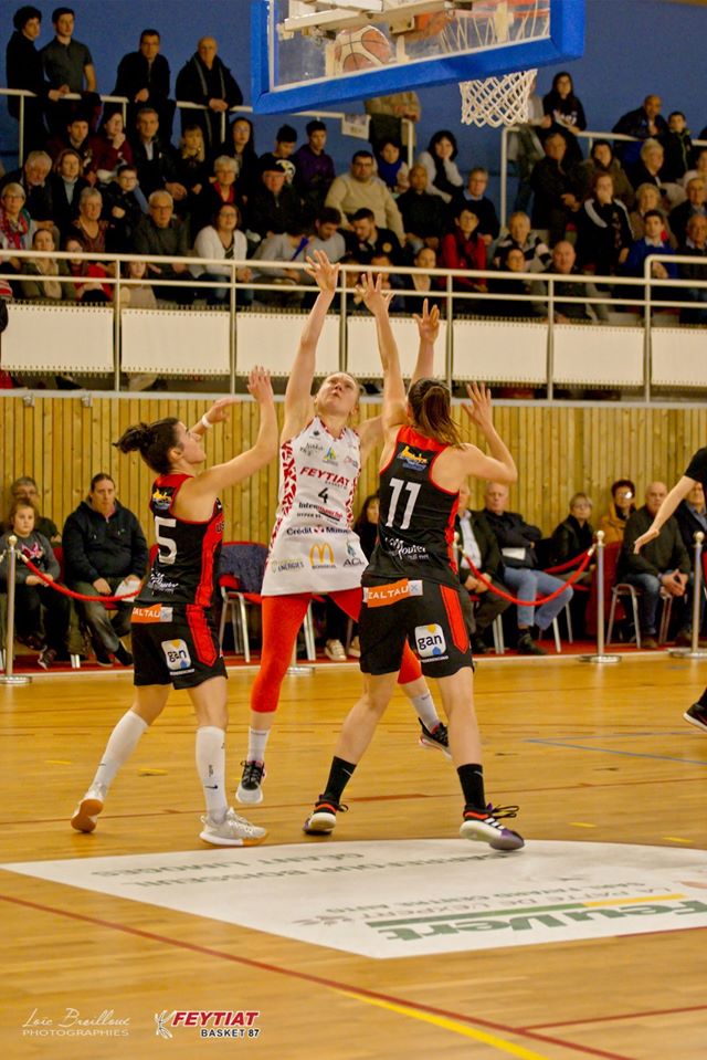 NF1 : Prolongations à Feytiat, Geispolsheim et Roanne