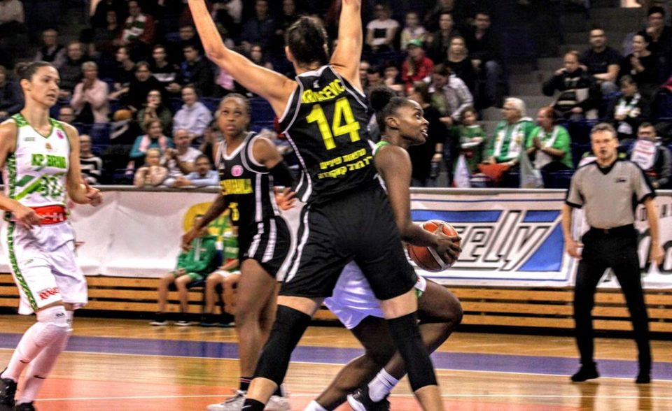 LFB : Gabby GREEN arrive au CBBS