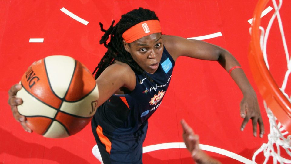 WNBA : Jonquel JONES fait l’impasse à son tour