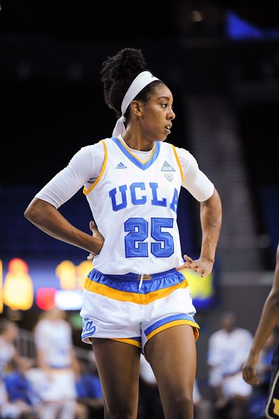 Russie : Monique BILLINGS arrive à Orenbourg