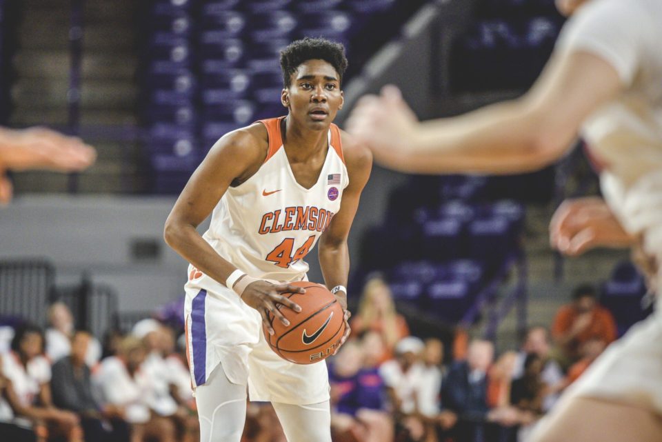 Espagne : Kobi THORNTON signe au Campus Promete