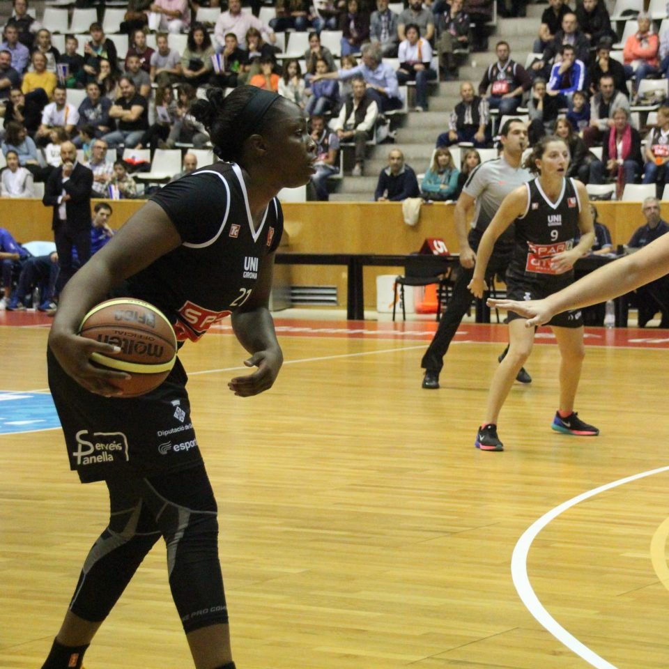 Espagne : Salamanque et Gérone se baladent dans les Canaries, Valence joue avec le feu