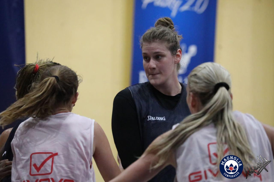 Italie : Kyara LINSKENS (Campobasso) indisponible pour 4 mois