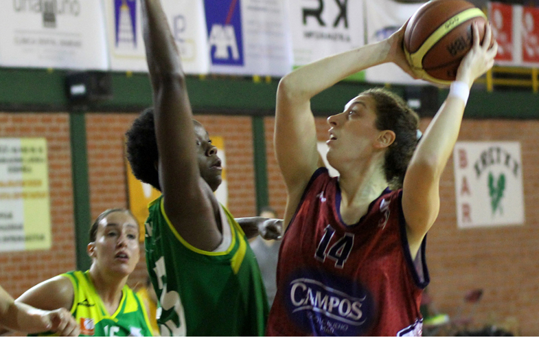 Espagne : Laura NICHOLLS quitte officiellement Saragosse, Yaiza LAZARO la remplace