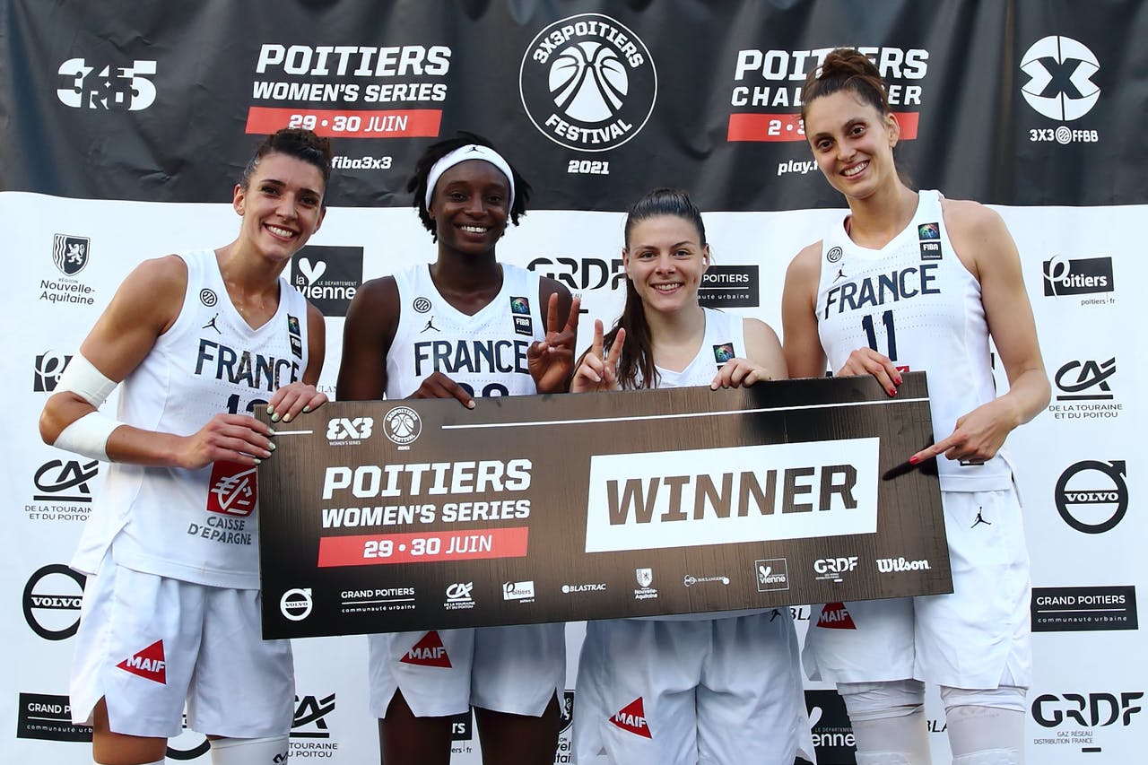 Les 4 Bleues sélectionnées pour les premiers J. O. 3×3