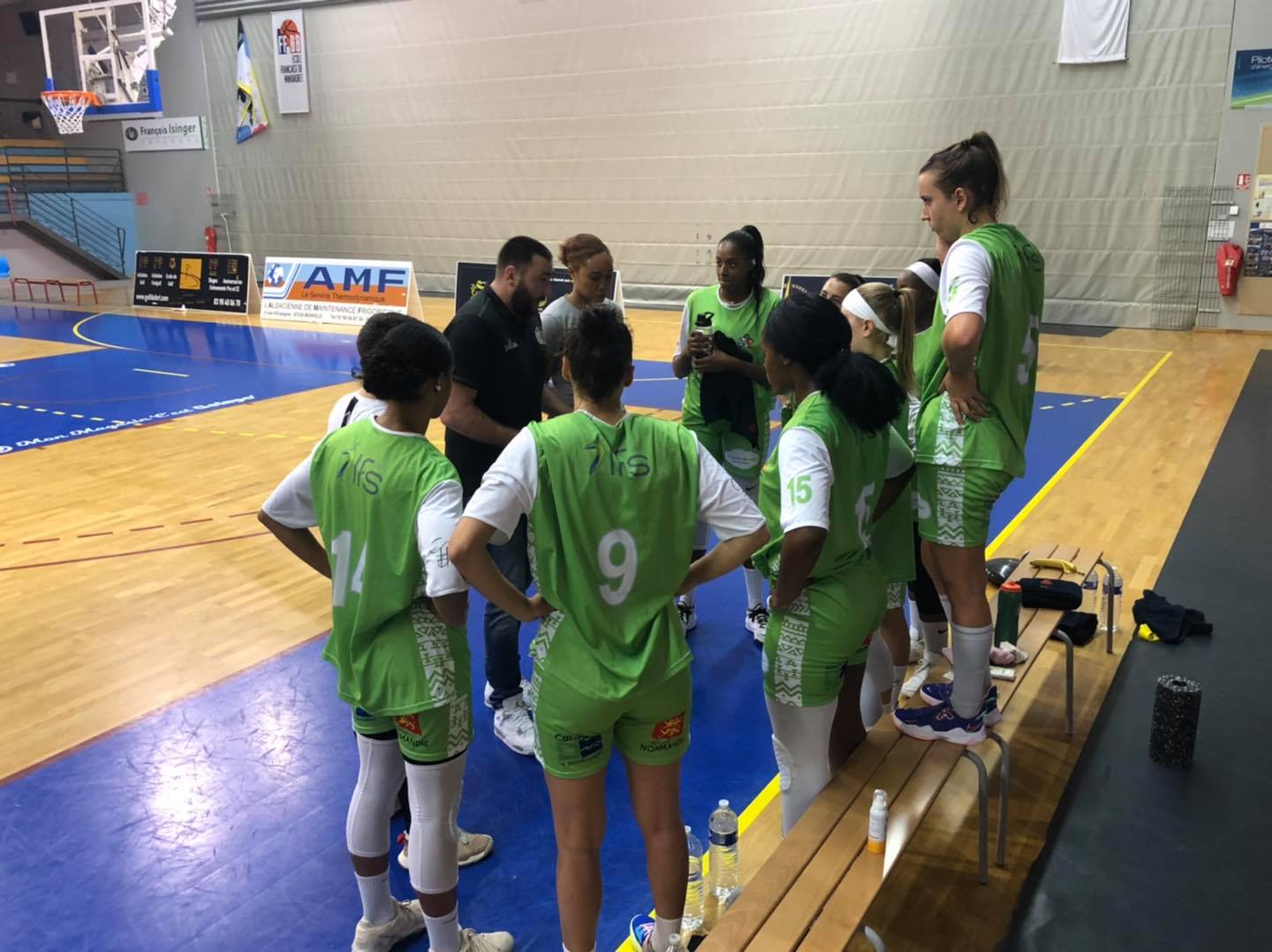 NF1 : Poule A J1 : Ifs vainqueur en Alsace, Quatre autres matchs reportés.