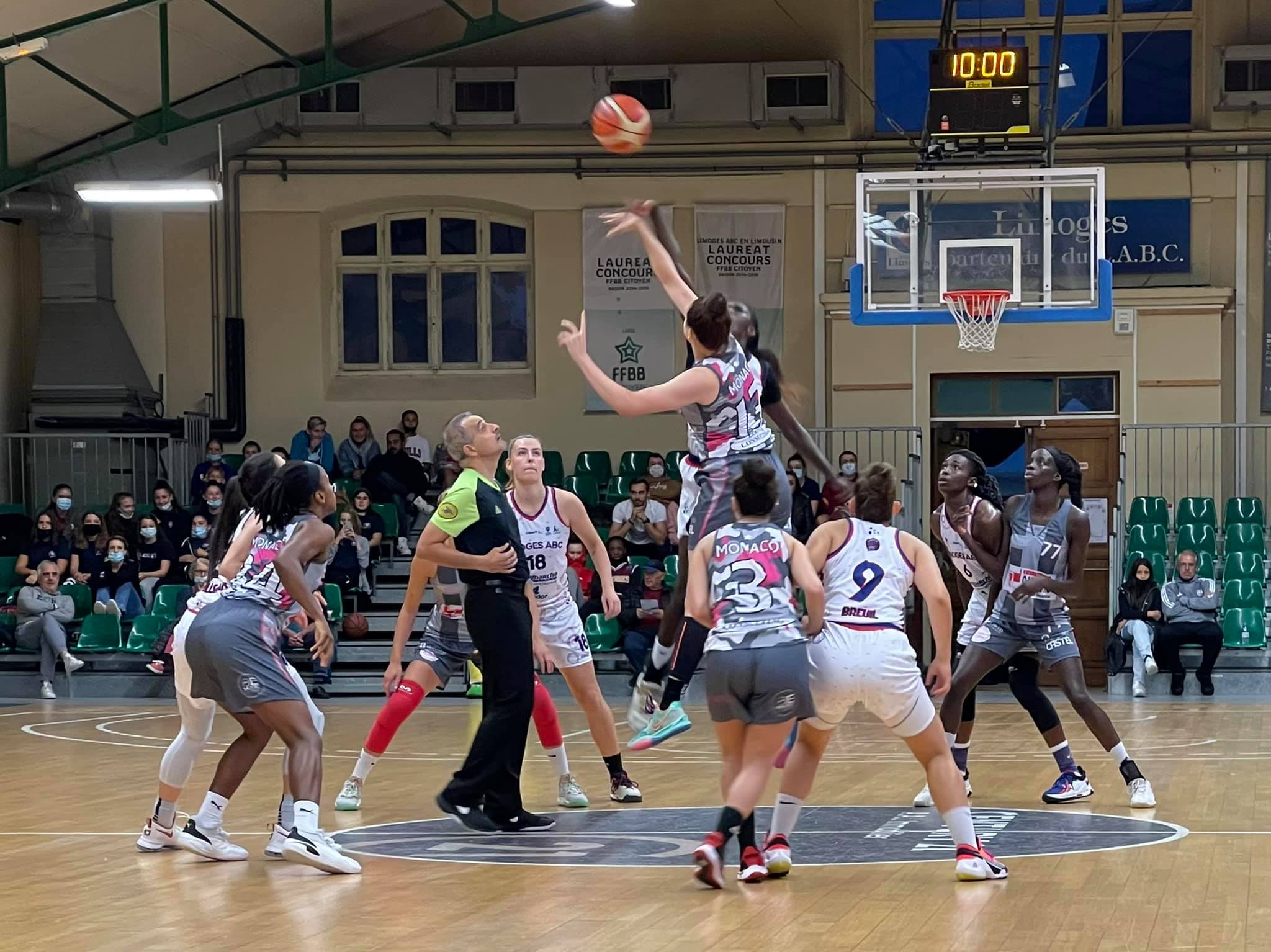 NF1 : Poule B J1 : Orthez et Feytiat Dominent. Nice, Roanne et Monaco B.A commencent bien